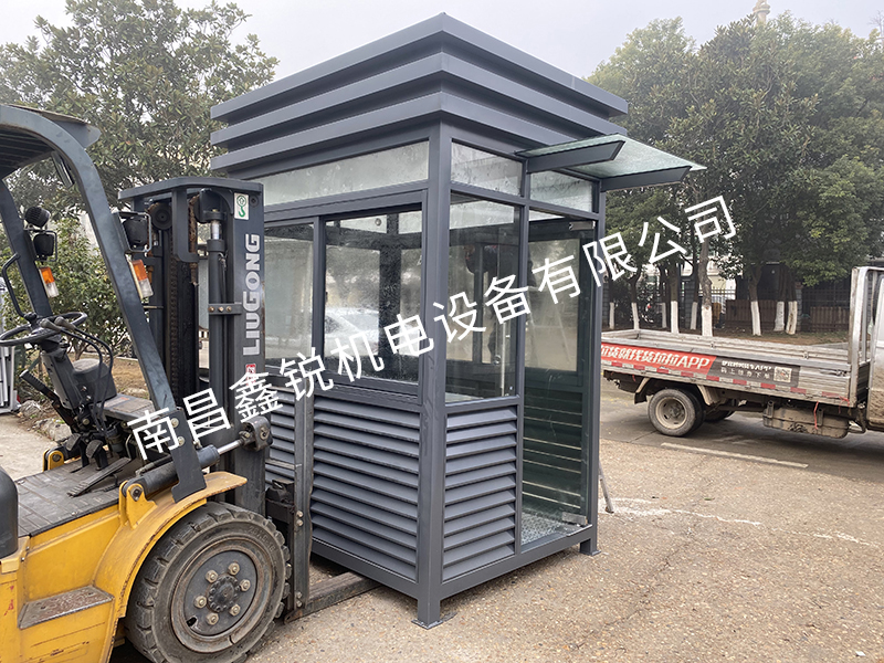 南昌紅谷灘金地金茂正榮悅風華小區(qū) 1.5-2.0-2.8高鋼結(jié)構(gòu)直角崗?fù)ぐl(fā)貨